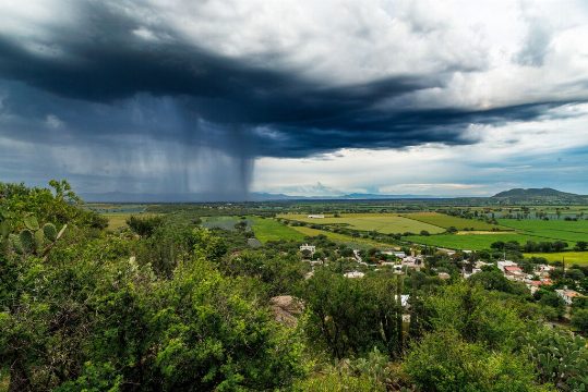 La Inteligencia Artificial en la Predicción del Tiempo: Una Revolución en la Meteorología