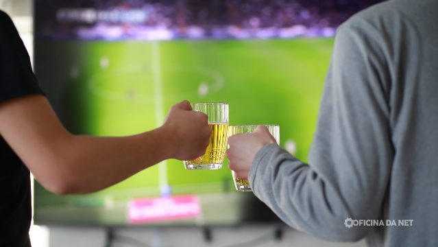 Jogos de hoje, terça-feira (18/08): onde assistir futebol ao vivo na TV e online